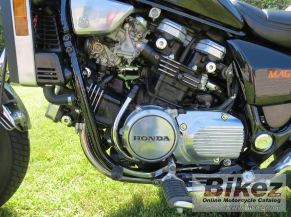 Convoyeur d'air HONDA VF1000F 1984 17255-MB6-000